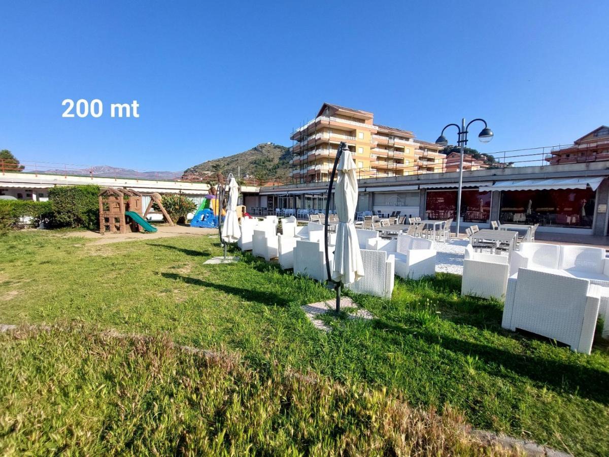 Casa Laura Apartment Ventimiglia Exterior photo